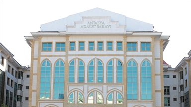 Antalya Büyükşehir Belediyesi şirketine yönelik operasyonda gözaltına alınan 5 zanlı tutuklandı