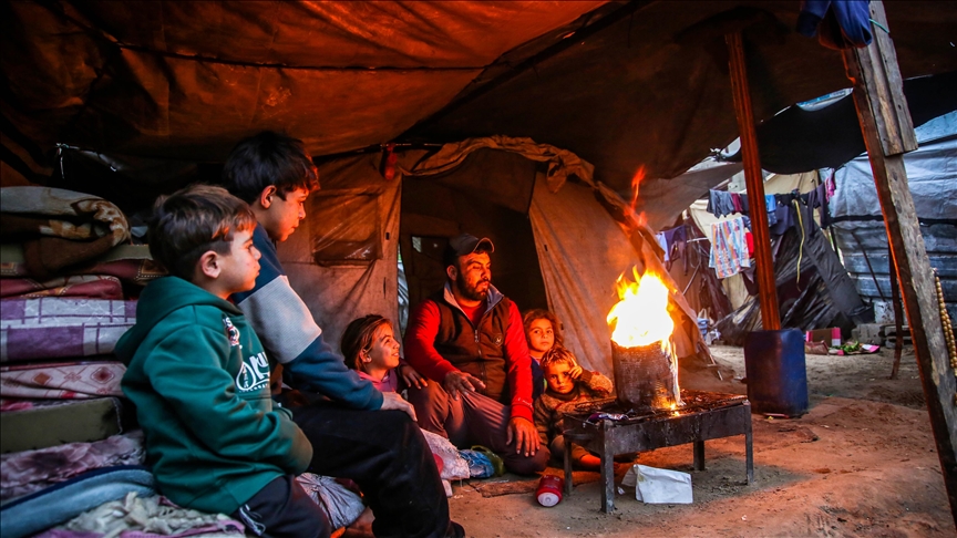 Palestinian families voice support for Gaza administration committee