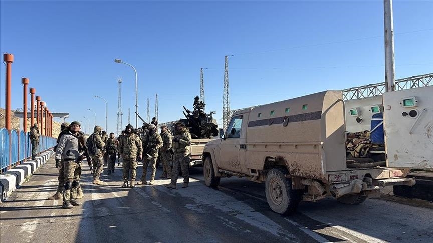 Syrian Army begins deploying forces in regions under ceasefire deal