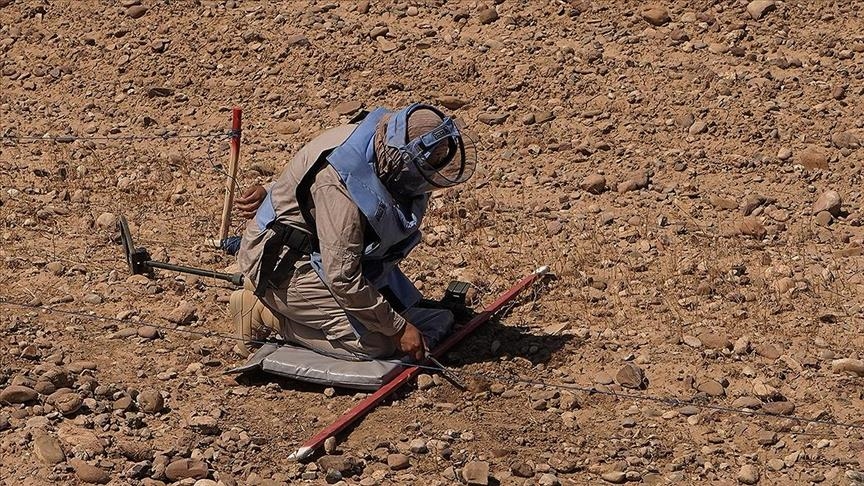 لە دهۆک زیاتر لە ٤٠٠ هەزار مەتر دووجا زەوی لە مین پاککراوەتەوە