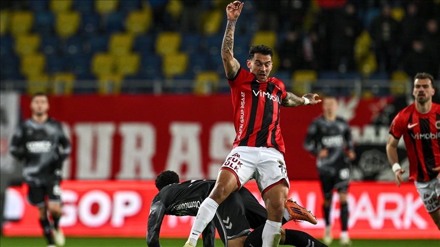 Gençlerbirliği, Başkan Çakmak yönetiminde "vites yükseltti"