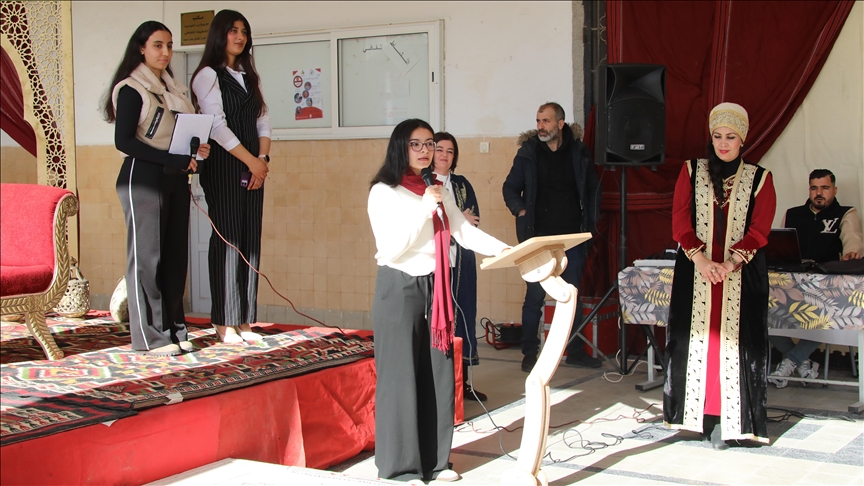 تونس.. تلاميذ يحتفون بتعليم التركية في فعالية ثقافية بمعهد سوسة