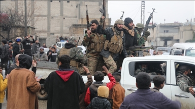 "Yeni Suriye'ye" giden süreç 44 saatte şekillendi