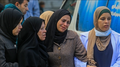 الدفاع المدني بغزة: إسرائيل تقتل مدنيين برصاص عشوائي على مراكز إيواء