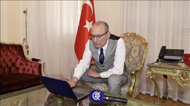 السفير التركي بالقاهرة يشارك في اختيار أفضل صور الأناضول لعام 2025