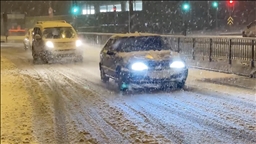 İstanbul'da kar yağışı etkisini sürdürüyor