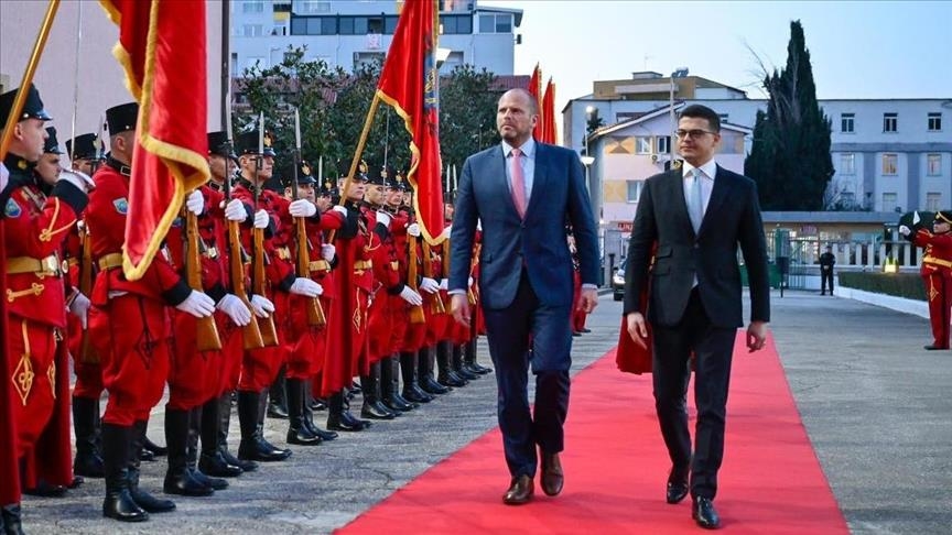 Албанија работи на продлабочување на соработката со Белгија во одбранбената индустрија