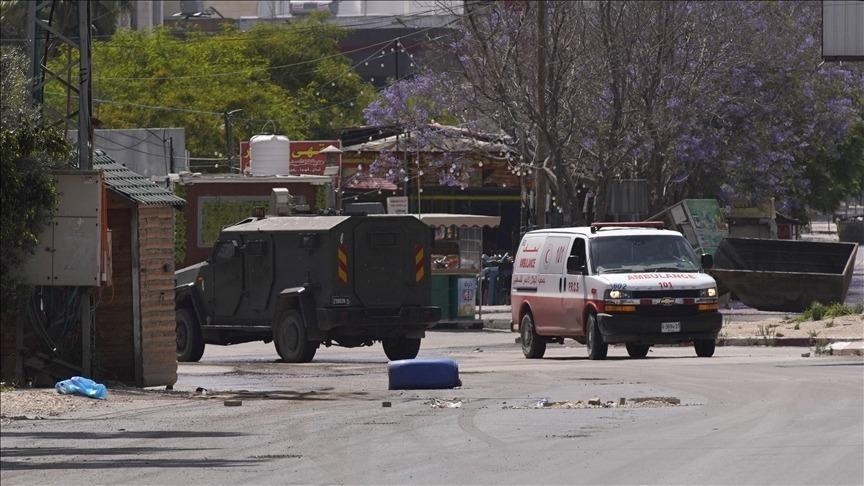 Израильские военные ранили палестинского подростка на Западном берегу 
