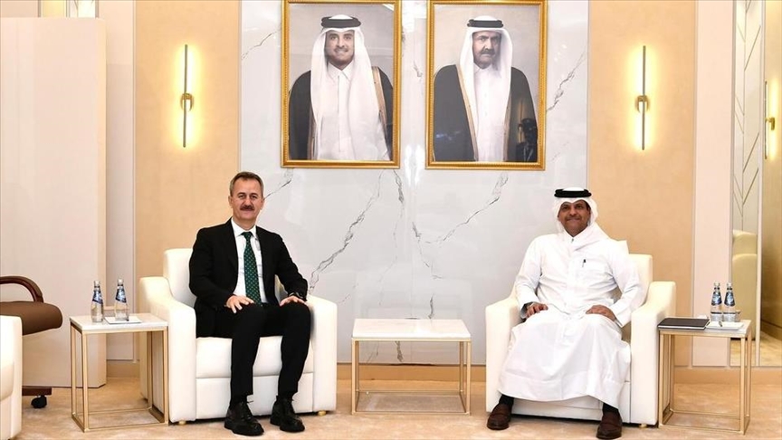رئيس الصناعات الدفاعية التركي يعقد بالدوحة مباحثات مع وزراء 3 دول