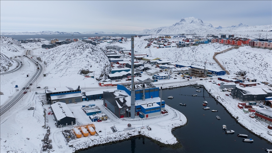 US sends aircraft to Greenland base amid tensions over Trump's takeover bid