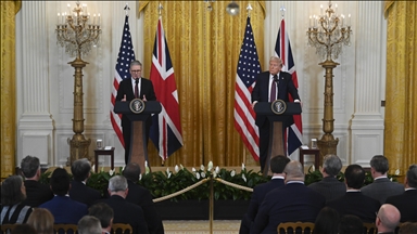 Trump rips UK over Chagos Islands deal, says it show weakness to China and Russia, links it to Greenland row