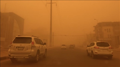 حظر تجول وإيقاف الطيران شرق وجنوب ليبيا إثر عاصفة رملية عنيفة