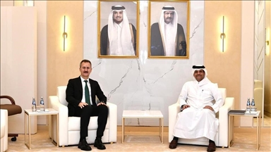 رئيس الصناعات الدفاعية التركي يعقد بالدوحة مباحثات مع وزراء 3 دول