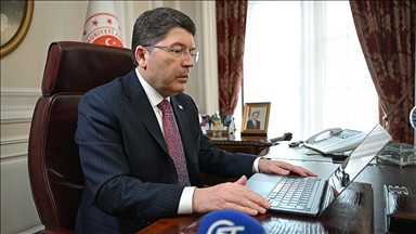 Adalet Bakanı Tunç, AA'nın "Yılın Kareleri" oylamasına katıldı