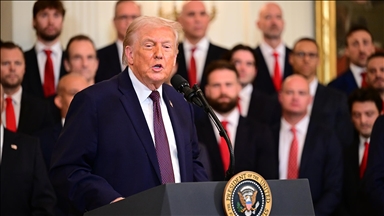 Trump, İngiltere'nin Diego Garcia Adası'nı devretme adımını "aptallık" ve "zayıflık" olarak niteledi