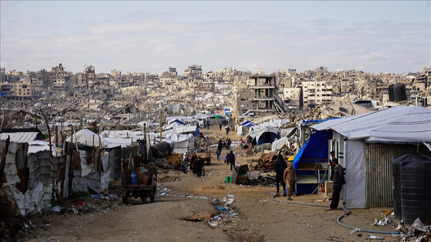İsrail, ateşkese rağmen Gazze Şeridi'ne saldırılarını sürdürdü