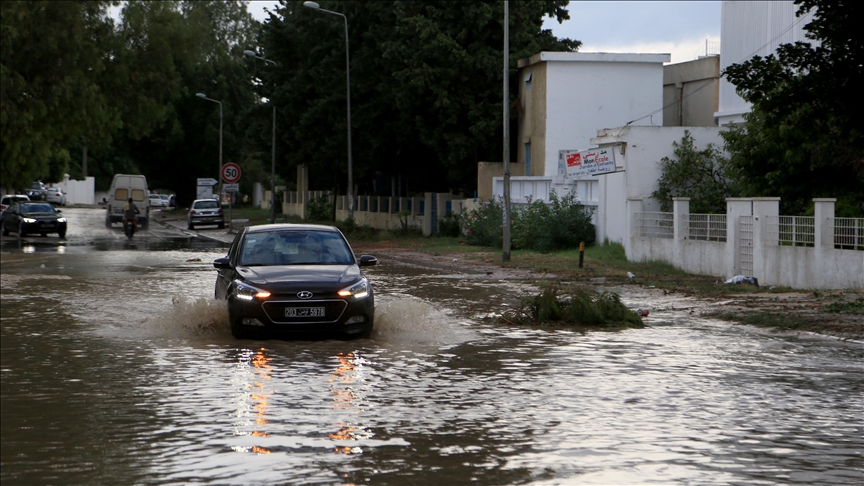 5 killed, schools closed as severe weather batters Tunisia