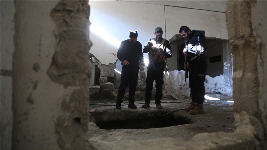  Анадолу документираше тунели и затвор под стадион ослободен од ЈПГ/СДФ во сириска Рака