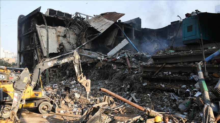 شمار کشته‌شدگان آتش‌سوزی در یک مرکز خرید در پاکستان به 31 نفر رسید