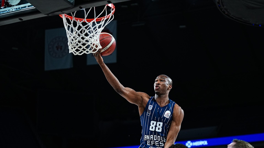 Anadolu Efes Erkek Basketbol Takımı, Avrupa Ligi'nde yarın Olympiakos'u ağırlayacak