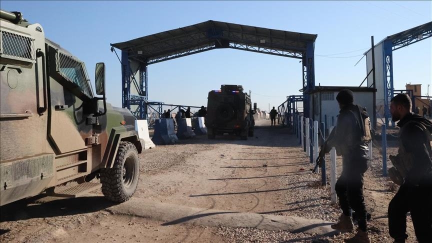 Forcat amerikane nisin misionin në Siri për të transferuar të burgosurit e ISIS-it në Irak