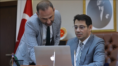 Bursa Cumhuriyet Başsavcısı Çelenk, AA'nın "Yılın Kareleri" oylamasına katıldı