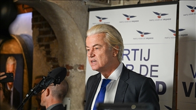 Seven far-right Dutch lawmakers leave Geert Wilders’ party