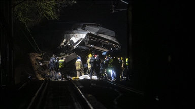 Al menos un muerto en un accidente de un tren de cercanías en Barcelona 