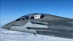 HÜRJET'ler İspanya'daki tren kazası kayıpları anısına uçtu