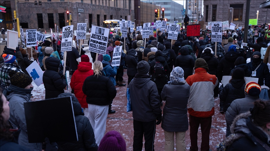 ABD ordusunun, Minneapolis'e olası konuşlanma için ilave asker hazırladığı iddia edildi