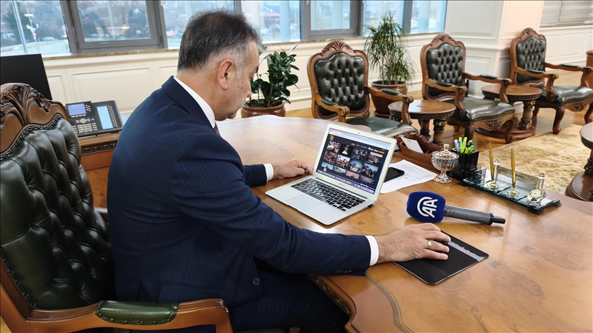 Karabük Valisi Çağatay, AA'nın "Yılın Kareleri" oylamasına katıldı