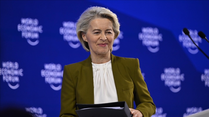AB Komisyonu Başkanı von der Leyen bir kez daha güven tazeledi