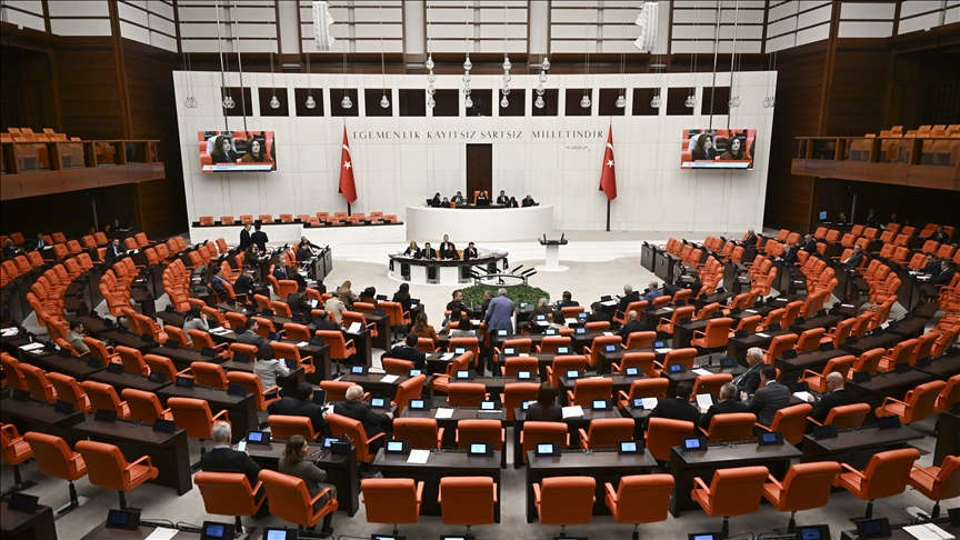 En düşük emekli aylığının artırılmasını da içeren kanun teklifi TBMM Genel Kurulunda
