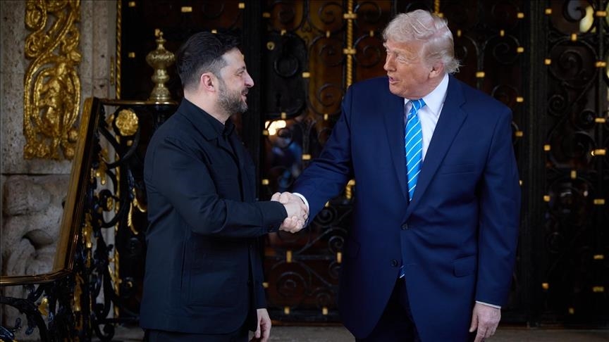 ترامب يصف لقاءه زيلينسكي في دافوس بـ"الجيد جدا"