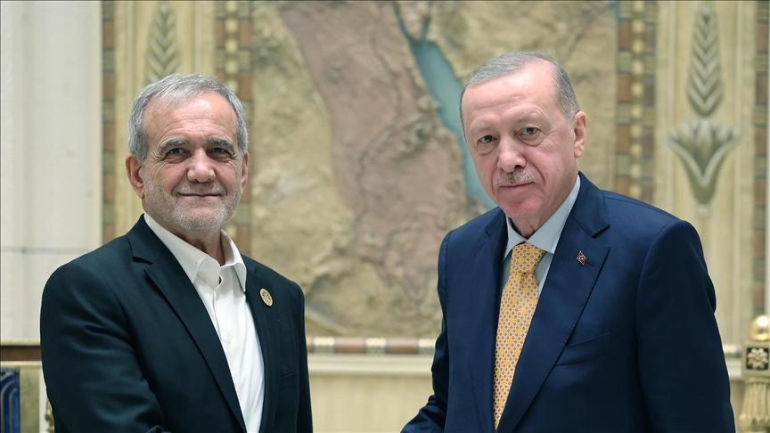 Le président Erdogan s’est entretenu par téléphone avec son homologue iranien Pezeshkian