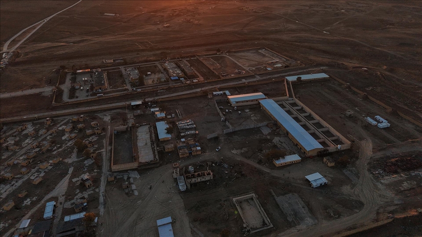 Terör örgütü YPG/SDG, Suriye'nin Haseke kentinde Arap kökenlilere yönelik alıkoymaları sürdürüyor