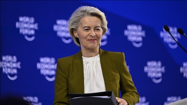 AB Komisyonu Başkanı von der Leyen bir kez daha güven tazeledi