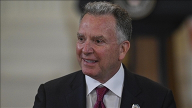 Un avion avec à bord les émissaires américains Steve Witkoff et Jared Kushner atterrit à Moscou