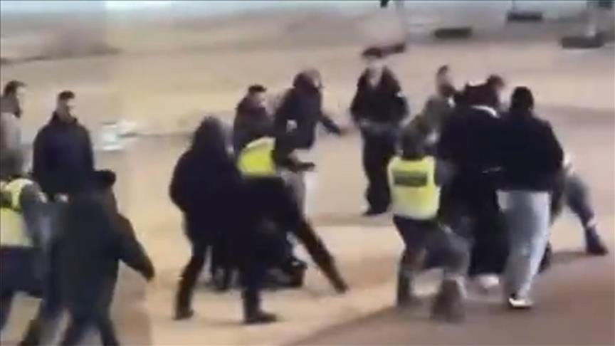 ستوكهولم.. أنصار "قسد" يثيرون الشغب ويستهدفون شابا يحمل علم فلسطين