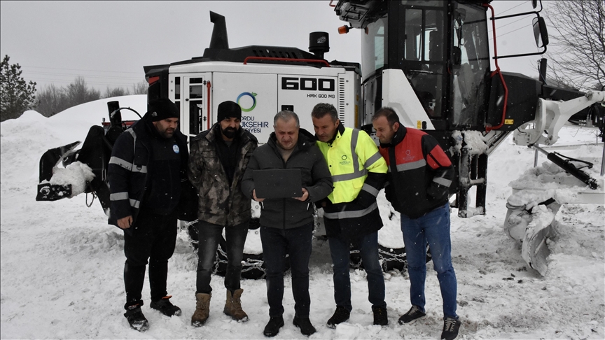 Ordu'da karla mücadele ekibi AA'nın "Yılın Kareleri" oylamasına katıldı