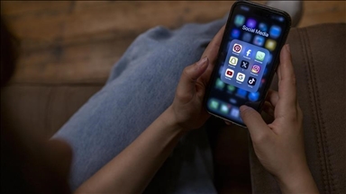 Raste podrška u Holandiji za zabranu društvenih mreža za mlađe od 16 godina, posebno među generacijom Z