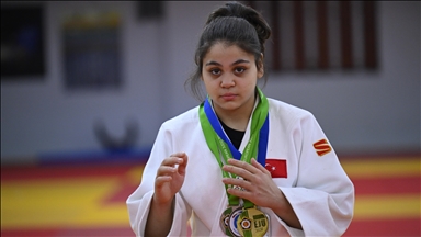 ABD doğumlu milli sporcu Sevim Margaret Bilen, Türk judosunda ümit vadediyor