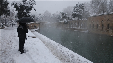 Gola Masiyan ya dîrokî ya Şanliurfayê ji ber berfê sipî bû