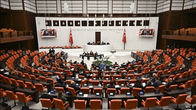 En düşük emekli aylığının artırılmasını da içeren kanun teklifi TBMM Genel Kurulunda kabul edildi