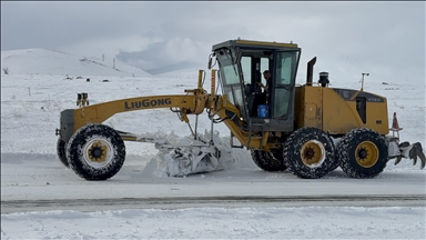 Barîna berfê û hewaya sar bandorê li Erzirom, Qers, Erdexan û Îdirê dike