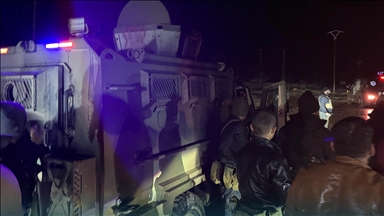 سوريا.. بدء نقل 800 عنصر تابعين لـ"قسد" من الرقة إلى عين العرب