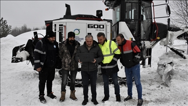 Ordu'da karla mücadele ekibi AA'nın "Yılın Kareleri" oylamasına katıldı