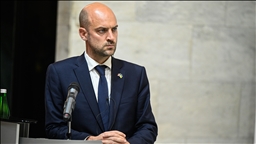 Davos : Jean-Noël Barrot plaide pour une “autonomie stratégique” de la France et de l’Europe