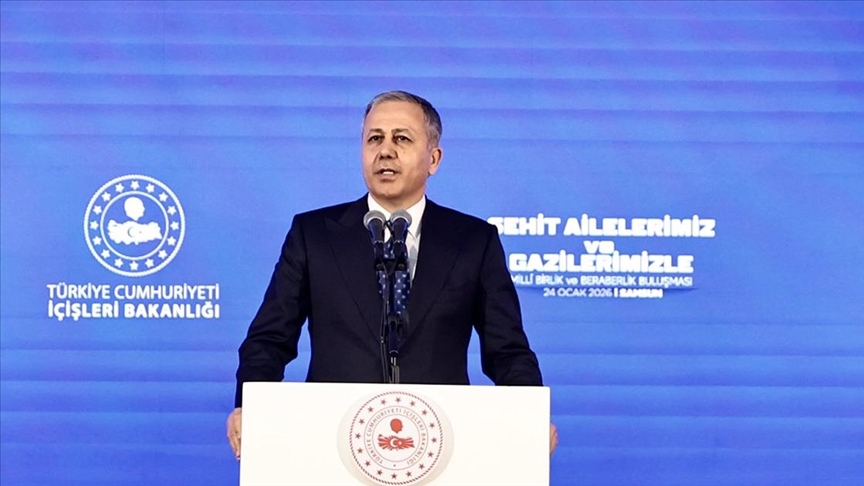 İçişleri Bakanı Yerlikaya: Kenetlenmiş şekilde müreffeh yarınlara omuz omuza yürüyoruz