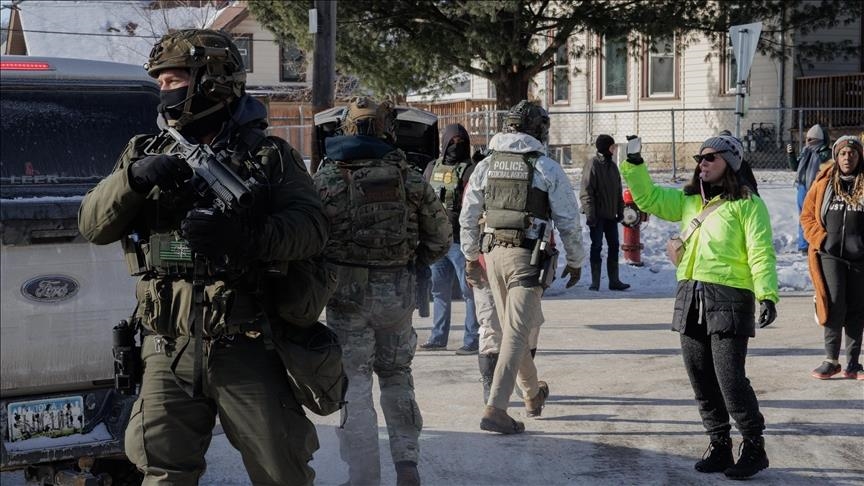 États-Unis : un agent fédéral tire sur un homme à Minneapolis, deuxième incident ce mois-ci